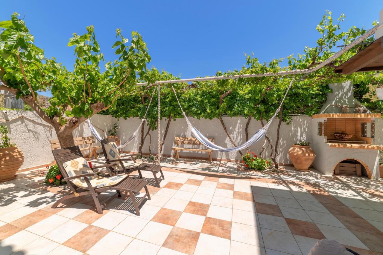 Paradisos Luxury Villas Next To Beach Koutsouras Luaran gambar