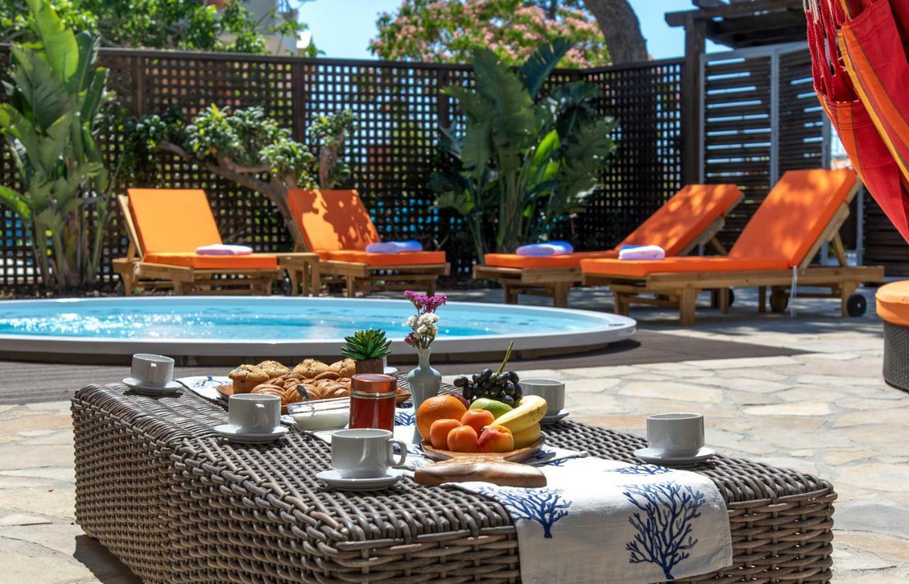 Paradisos Luxury Villas Next To Beach Koutsouras Bilik gambar
